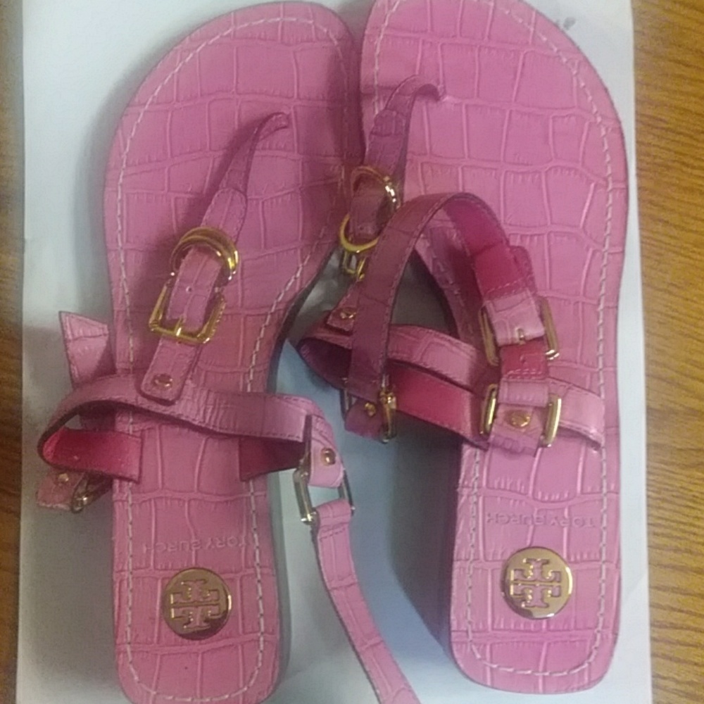 TORY Burch Size 7m in great condition authentic